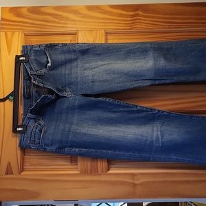 Lucky Brand 8/29 Long mid rise straight sweet jeans